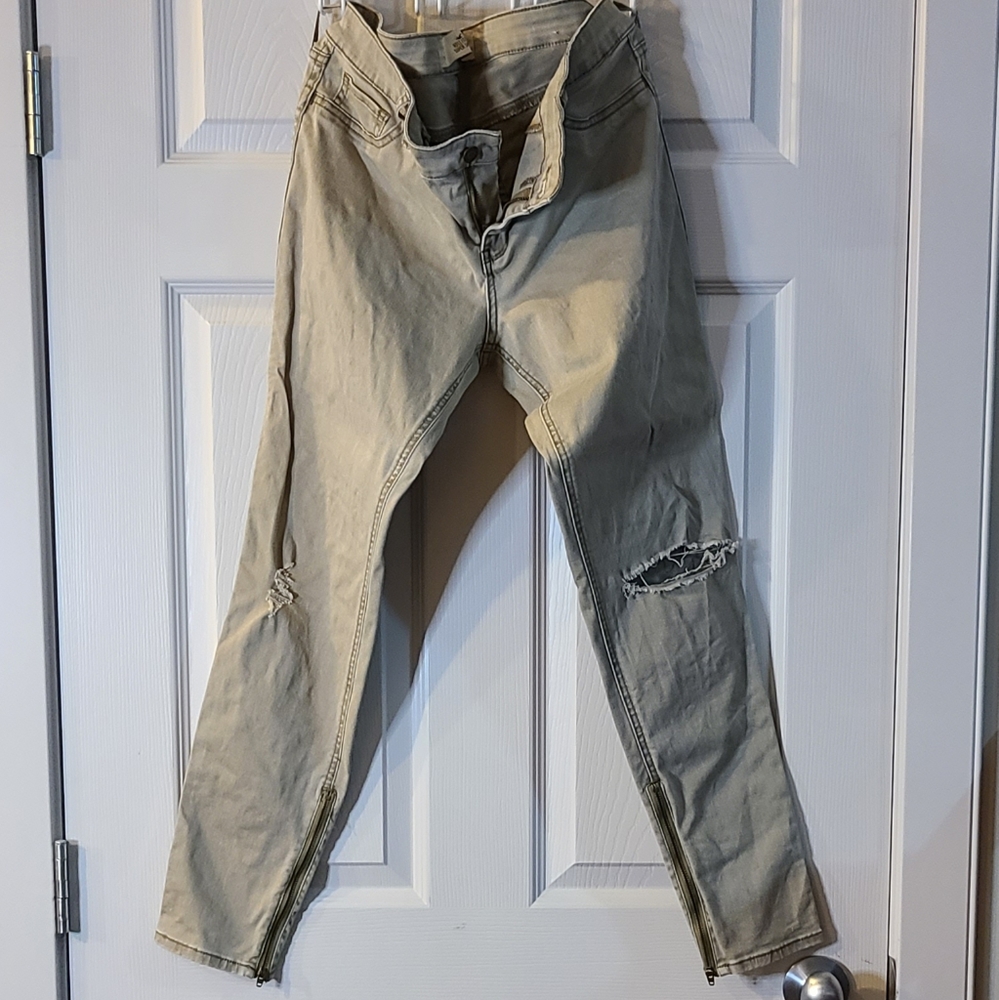 Ladies Pants